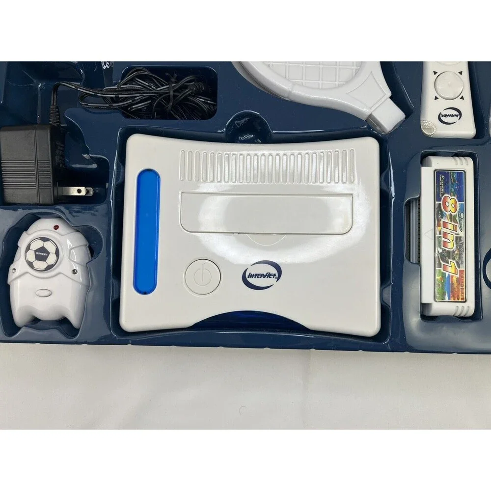 Interact Video‎ Game Entertainment System G5400 Retro 2 Game cartridges 40 in 1